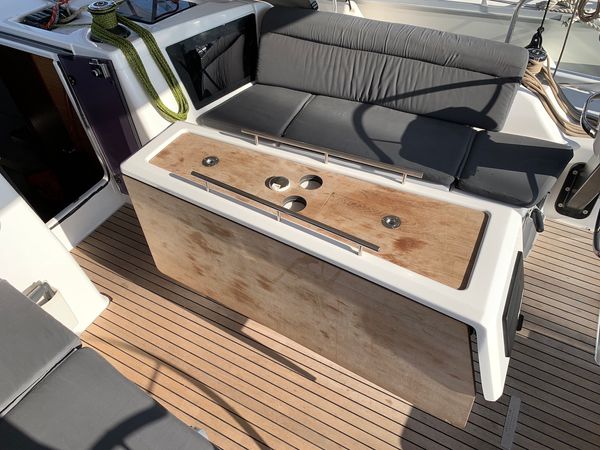 Dufour 390 | Barracuda