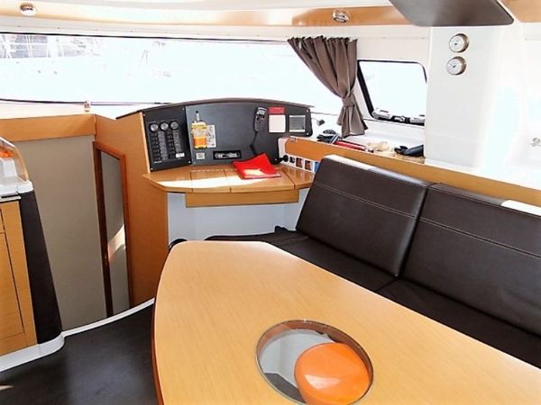 Fountaine Pajot Lipari 41 | Melody