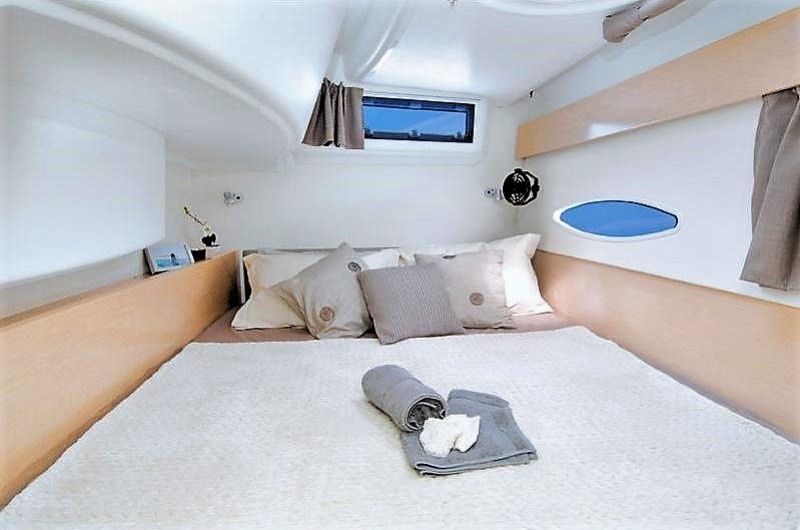 Fountaine Pajot Lipari 41 | Melody