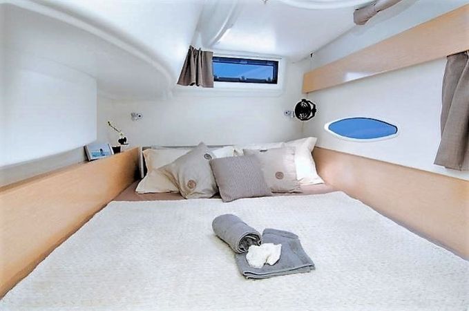 Fountaine Pajot Lipari 41 | Melody