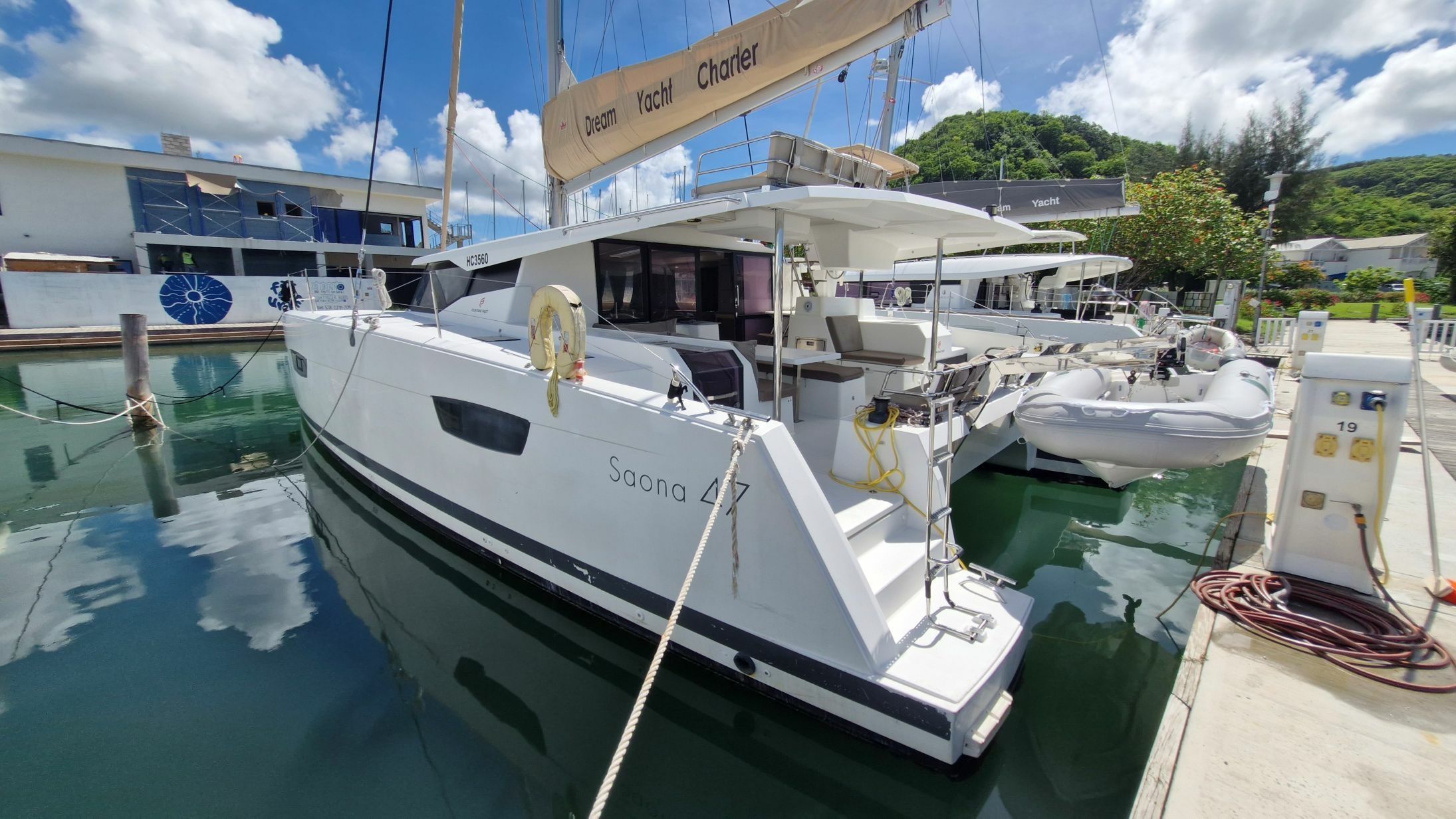 Fountaine Pajot Saona 47 | Palissandre