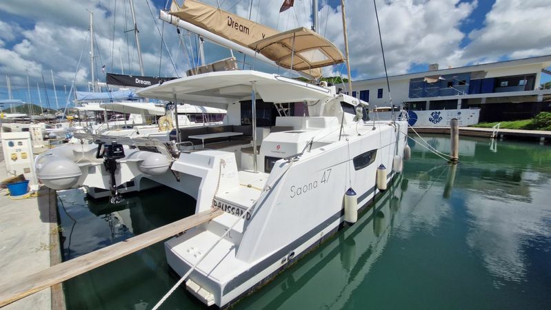 Fountaine Pajot Saona 47 | Palissandre