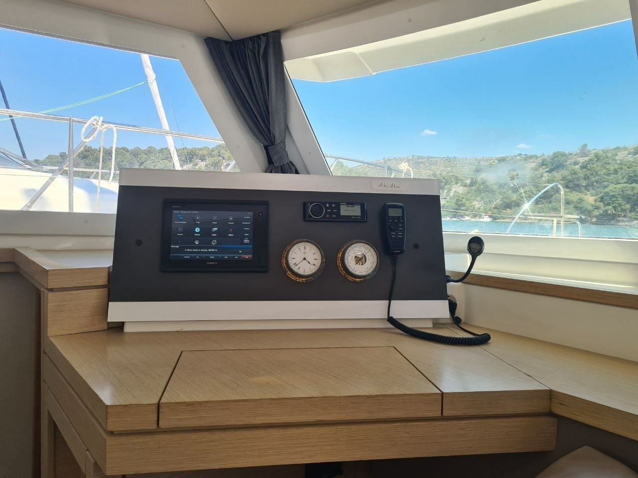 Fountaine Pajot Lucia 40 | Akialoa