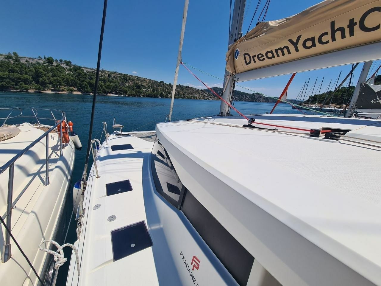 Fountaine Pajot Lucia 40 | Akialoa