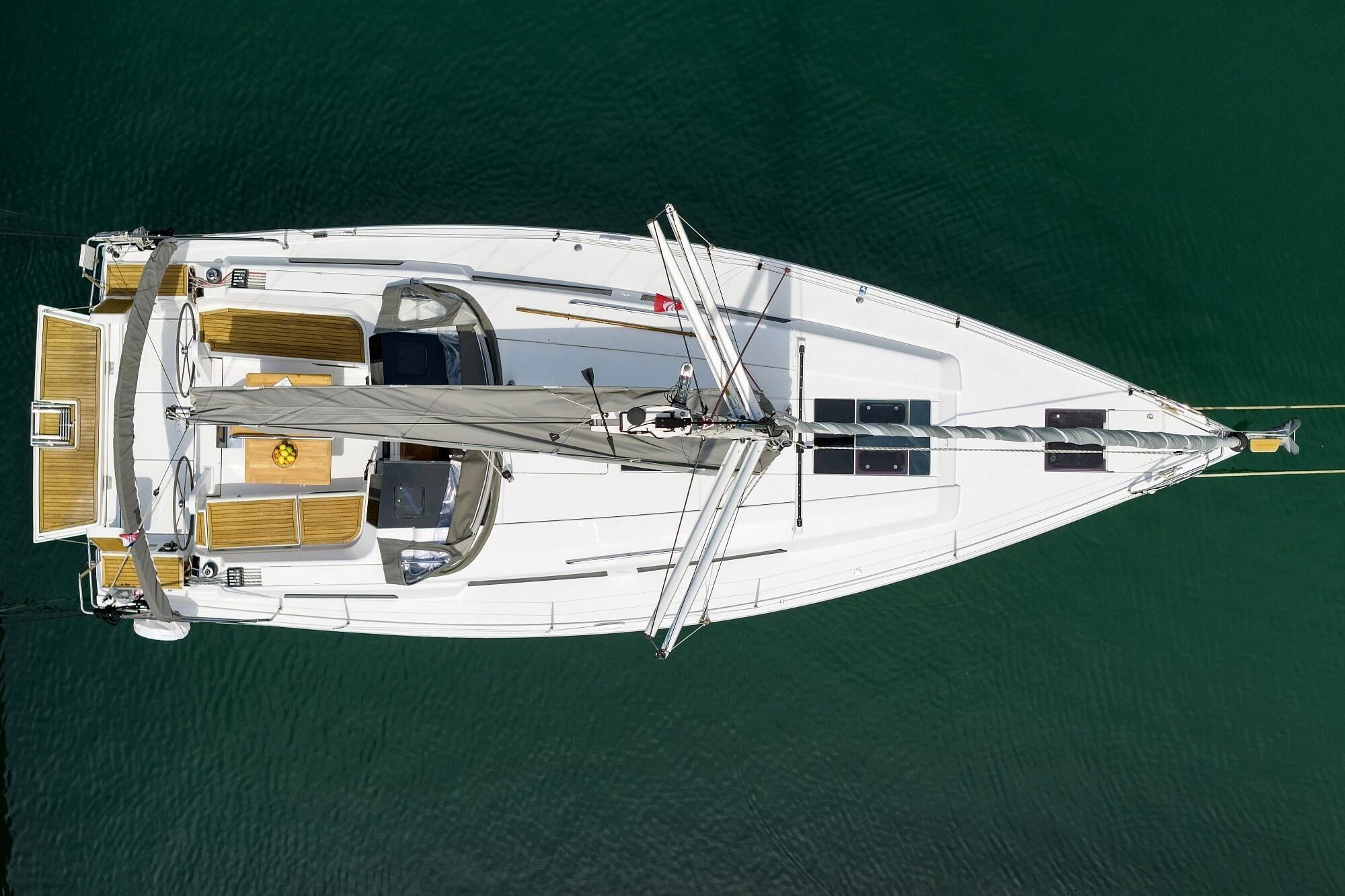 Hanse 388 | Free Spirit