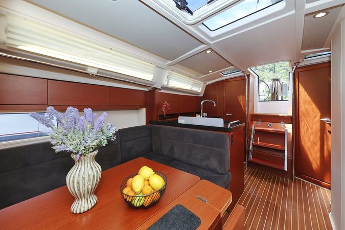 Hanse 388 | Free Spirit
