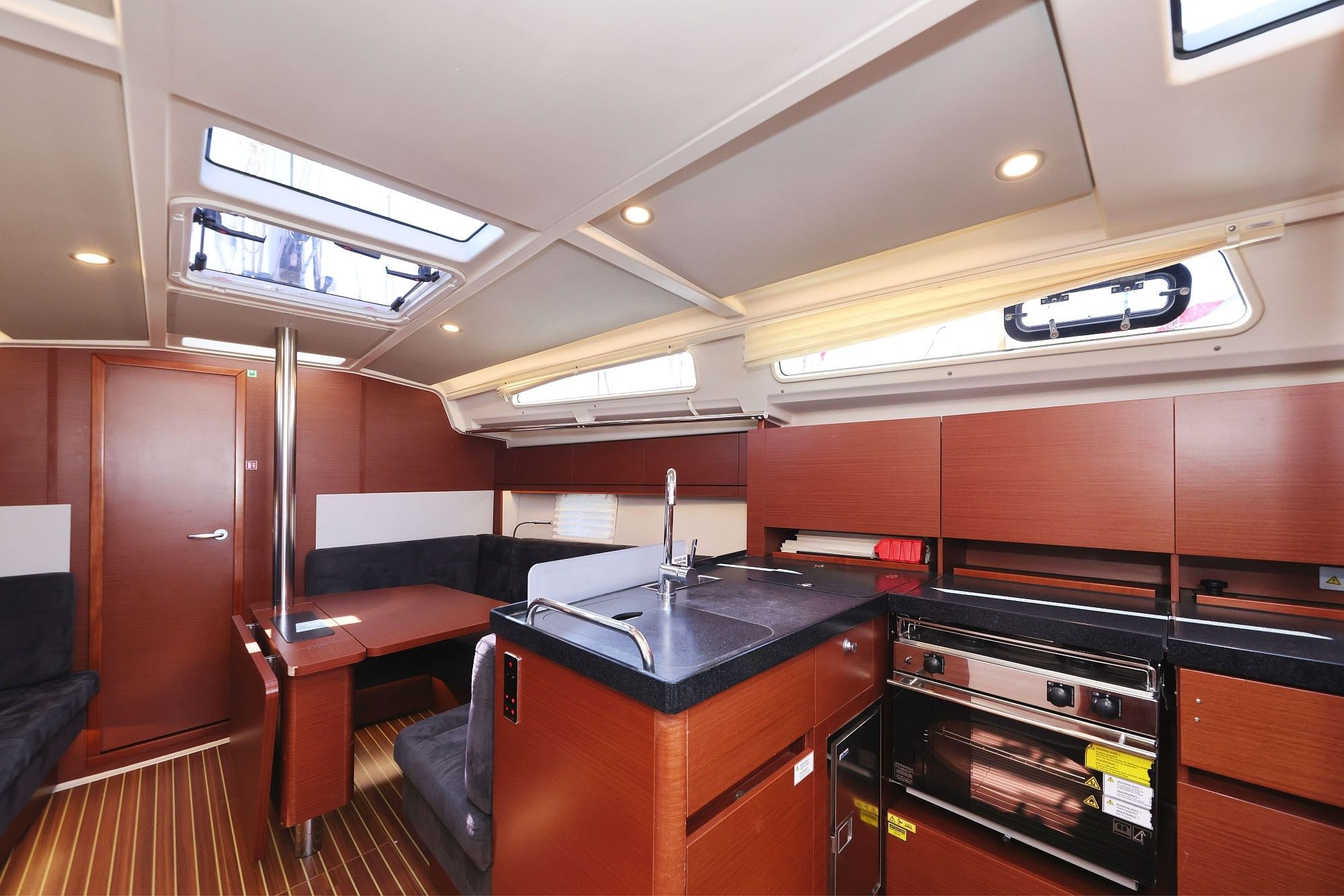 Hanse 388 | Whisper