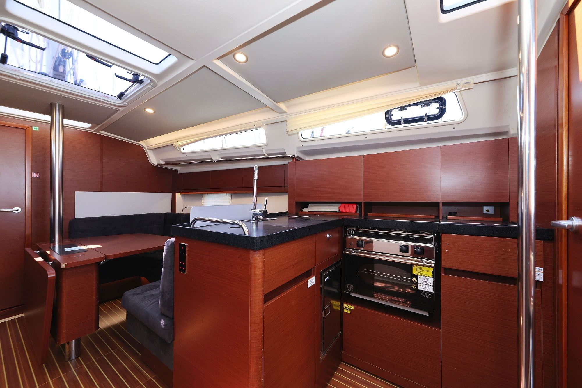 Hanse 388 | Whisper