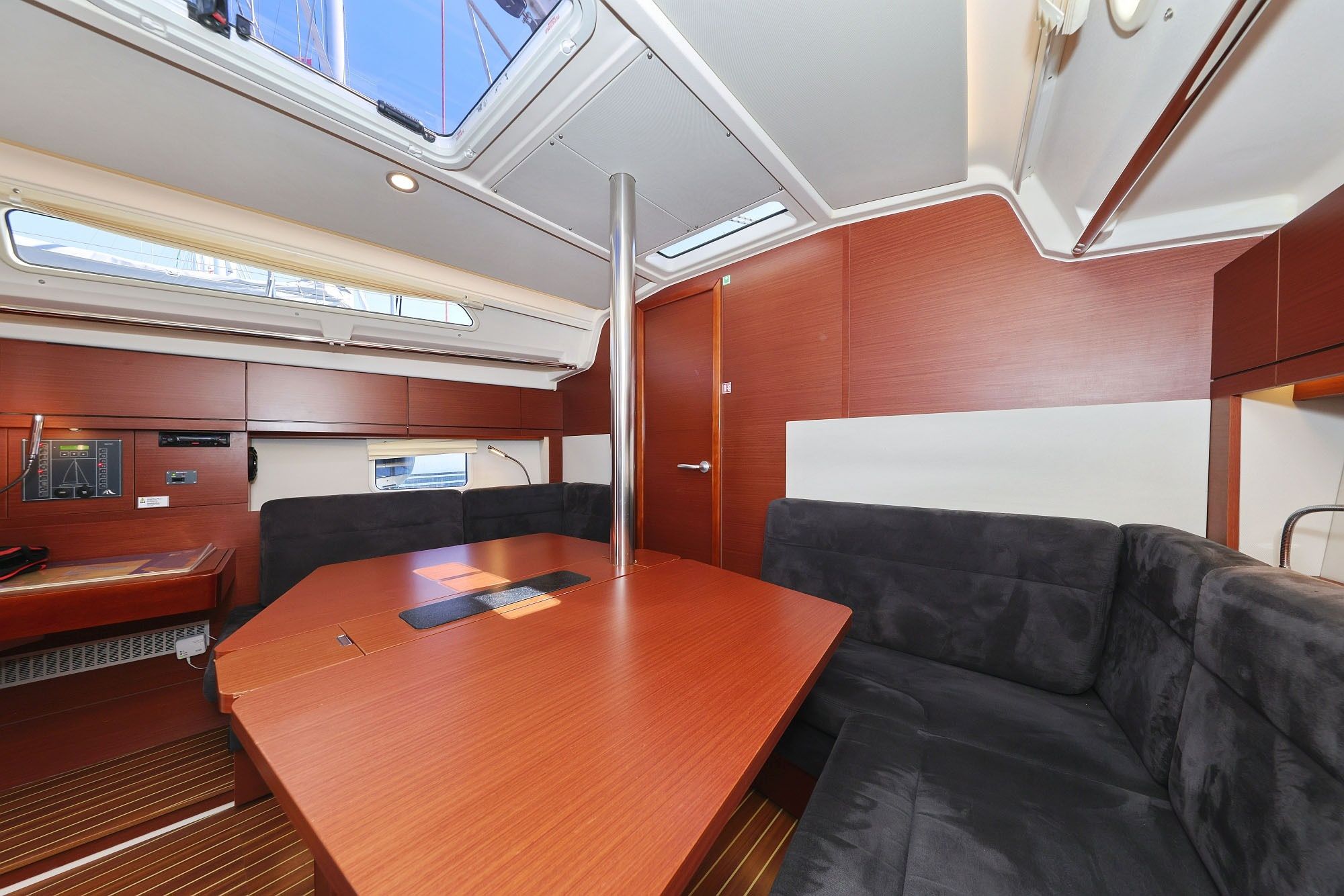 Hanse 388 | Whisper