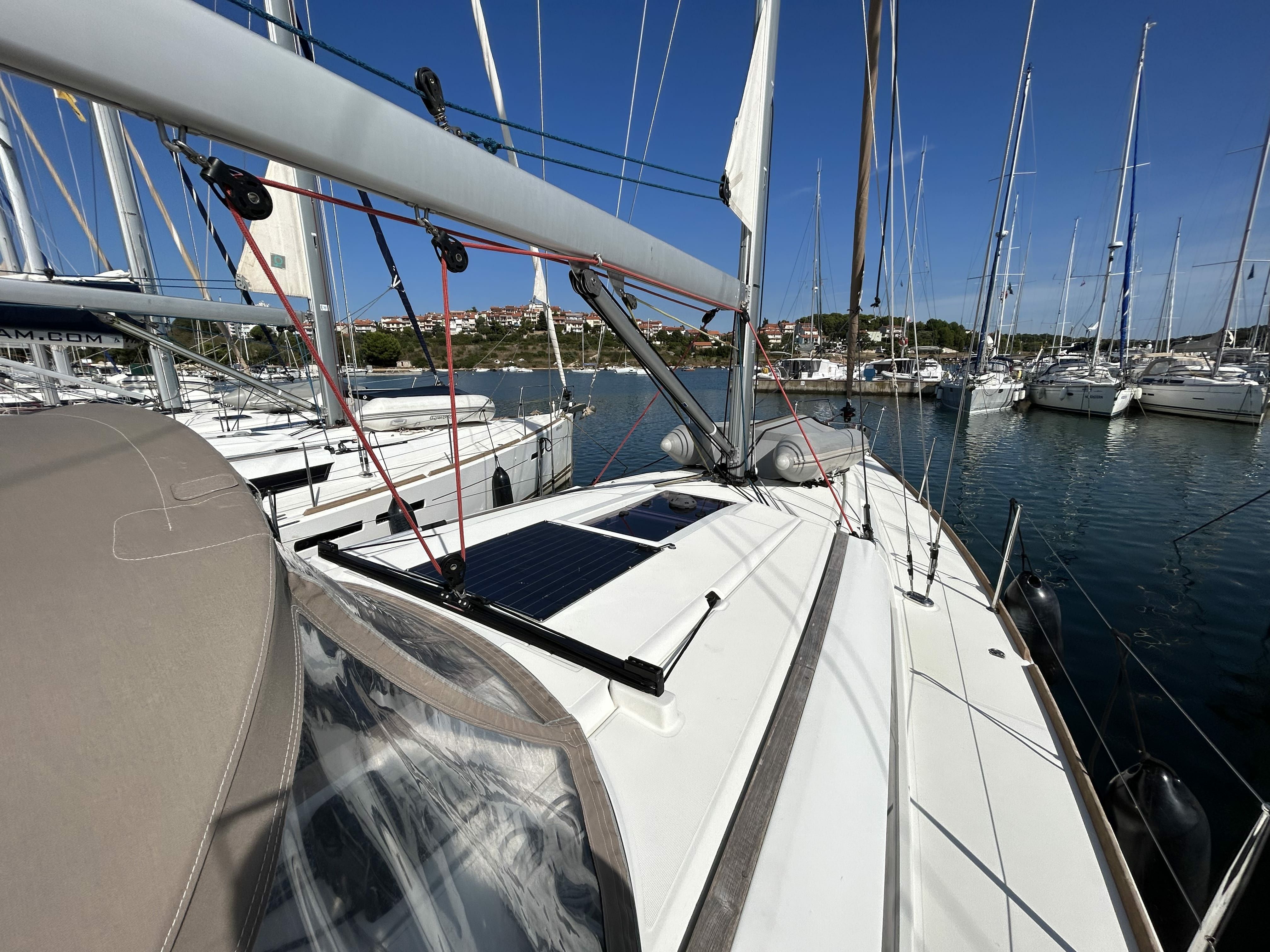 Jeanneau Sun Odyssey 419 | Mira
