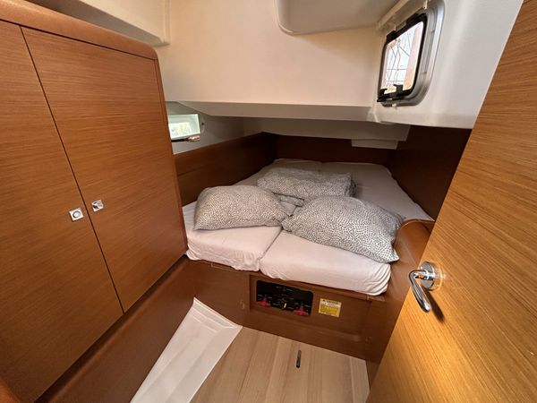 Jeanneau Sun Odyssey 419 | Mira