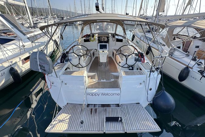 Jeanneau Sun Odyssey 419 | Happy Welcome