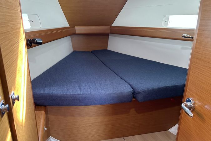 Jeanneau Sun Odyssey 419 | Happy Welcome