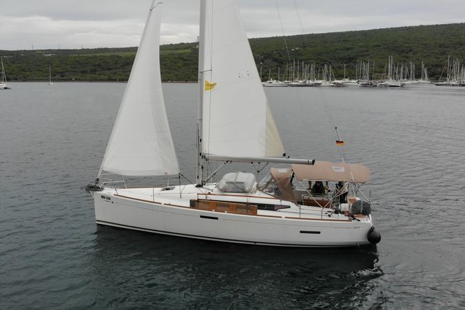 Jeanneau Sun Odyssey 389 | Sissi
