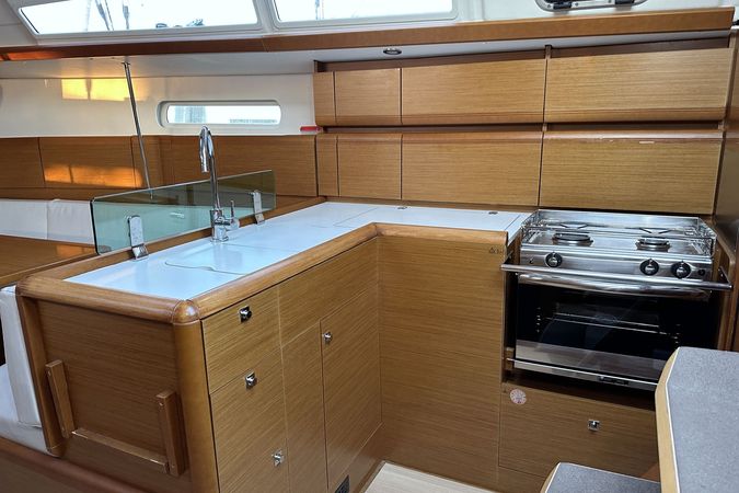 Jeanneau Sun Odyssey 389 | Sissi