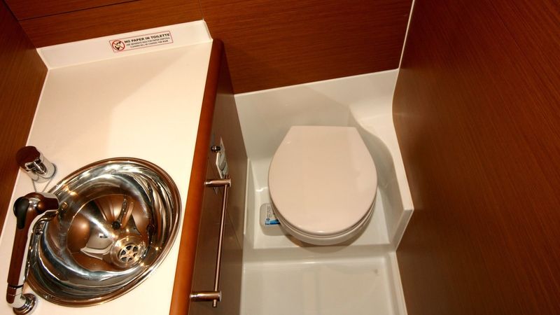 Jeanneau Sun Odyssey 419 | Espresso