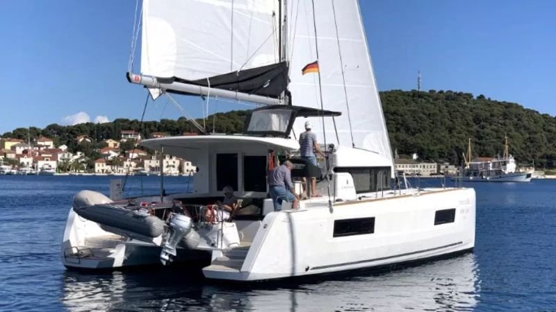 Lagoon 40 | Balance 69