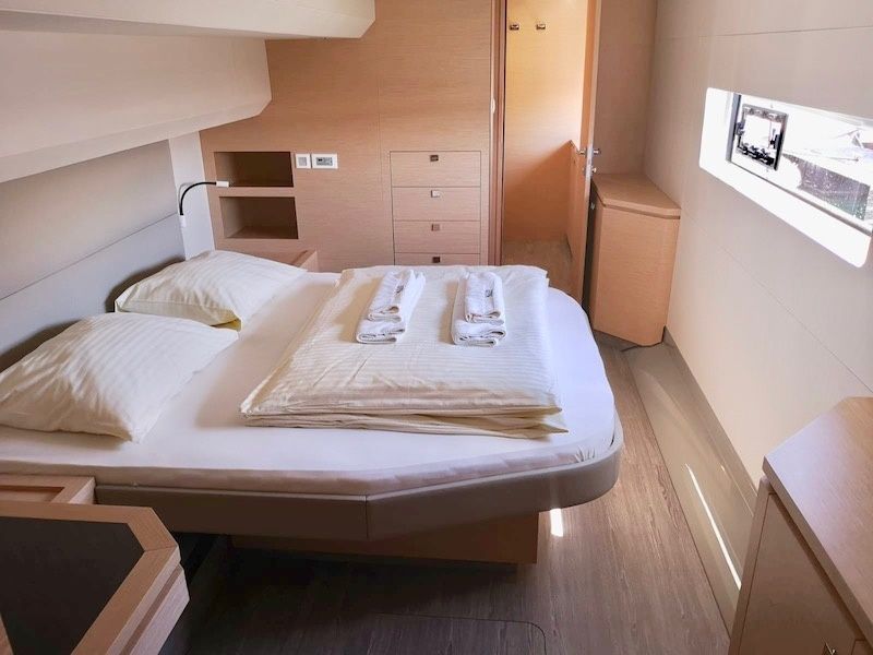Fountaine Pajot Helia 44 | Alpha Centauri