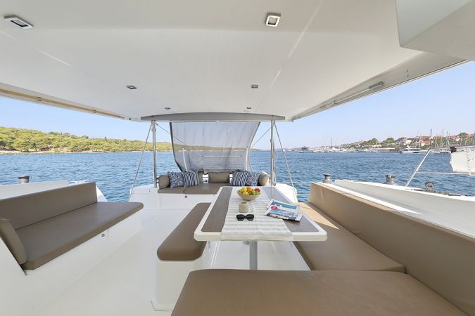 Bali 4.5 | Sylvester