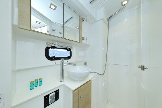 Bali 4.5 | Sylvester