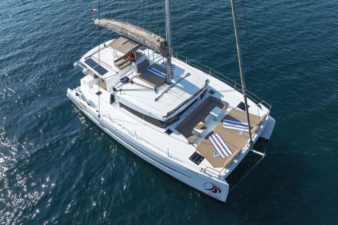 Bali 4.5 | Sylvester