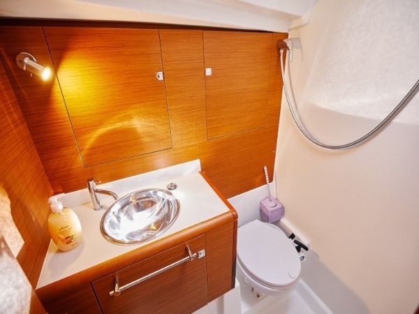 Jeanneau 449 | Marica