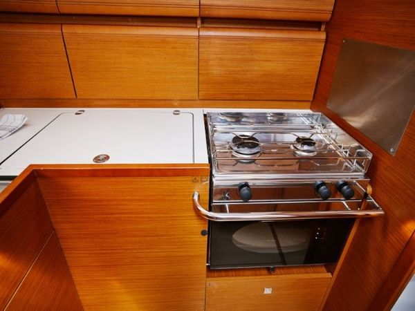 Jeanneau 449 | Marica