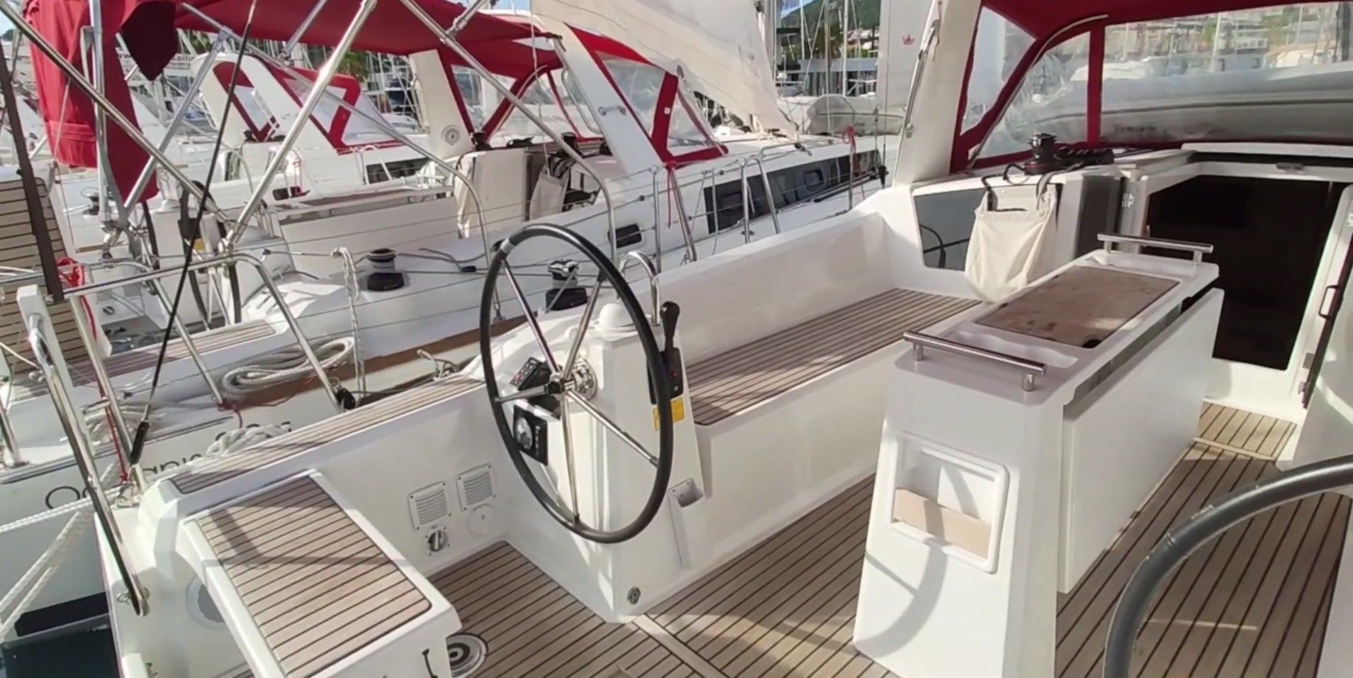 Beneteau Oceanis 38 | Cvita