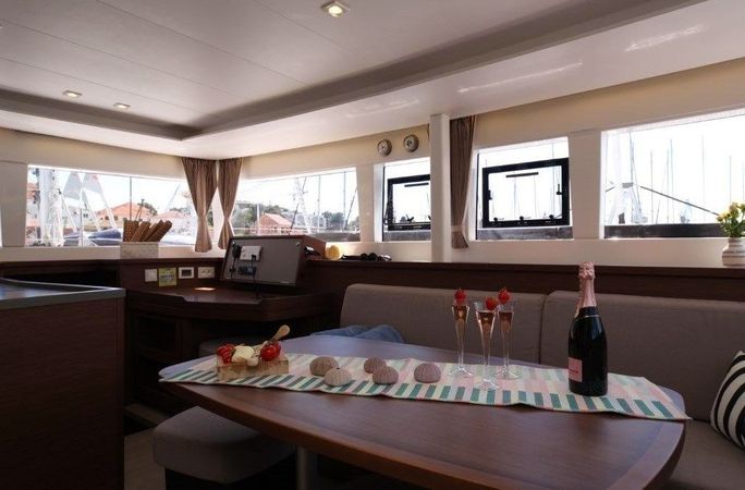 Lagoon 450 F | Reggae Point