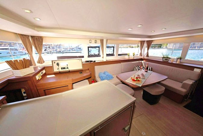 Lagoon 450 F | Reggae Point