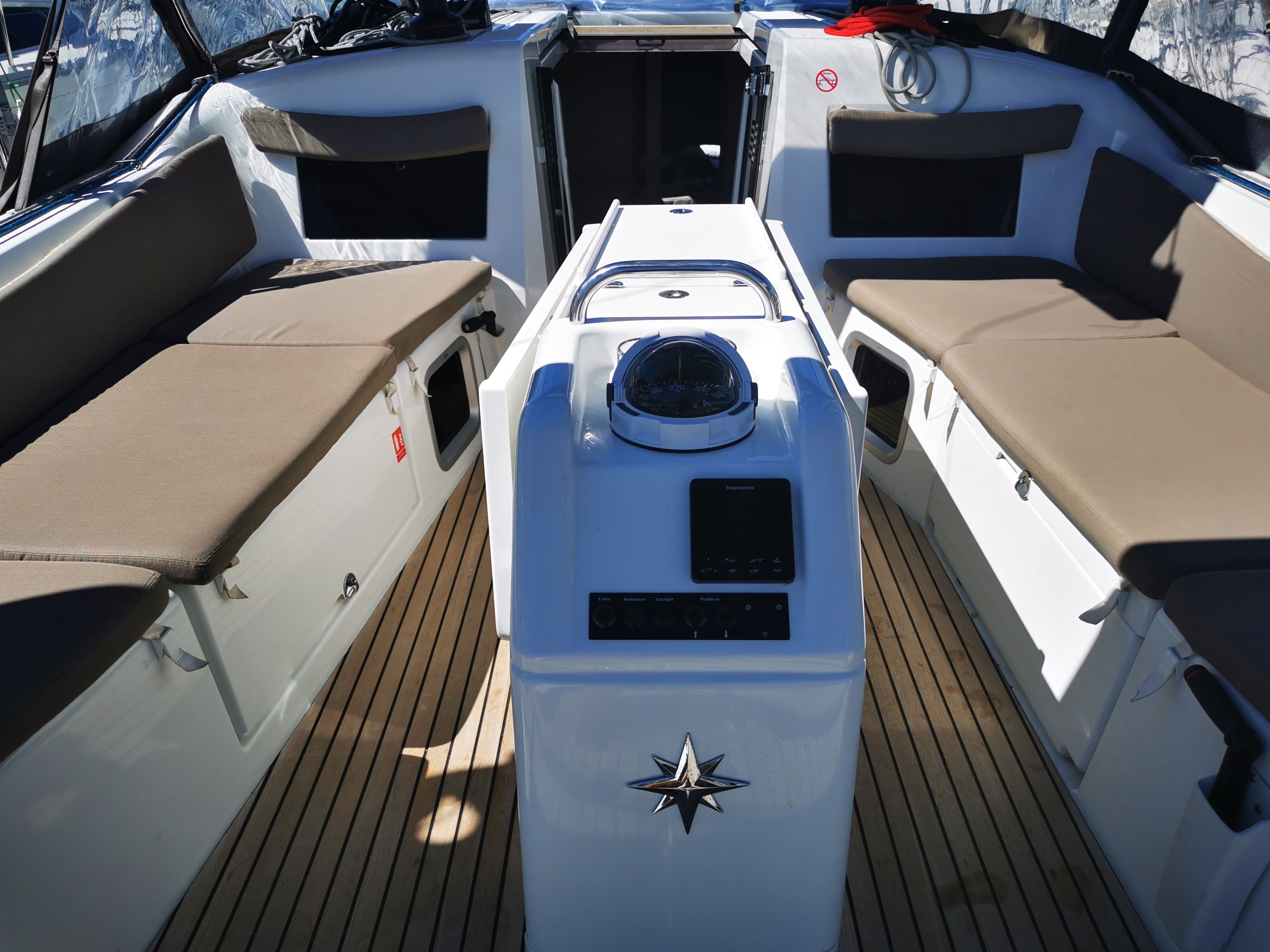 Jeanneau Sun Odyssey 410 | Jutisa