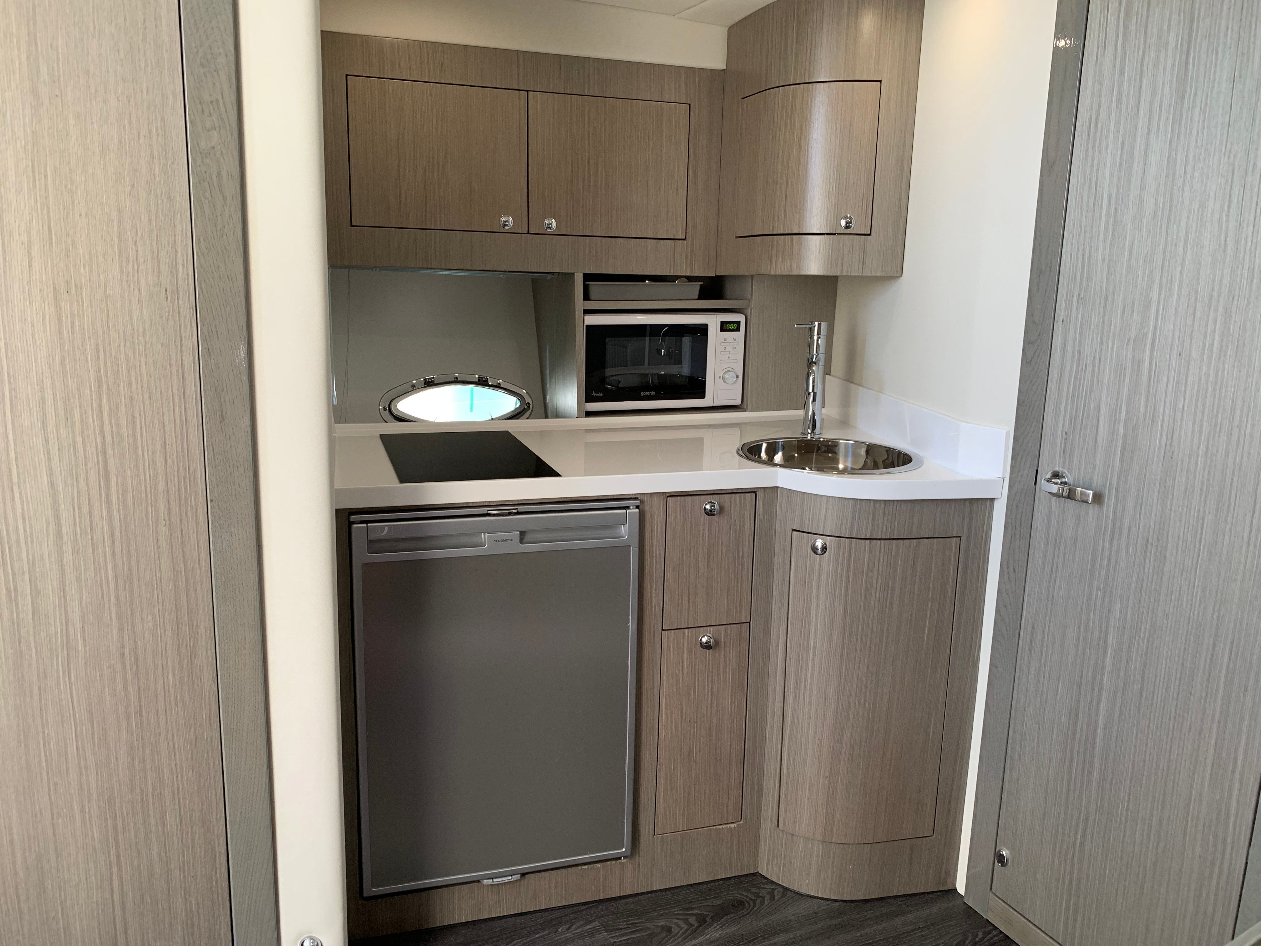 Mirakul 40 | Veronique