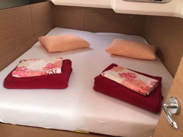 Jeanneau Sun Odyssey 440 | Thalaia