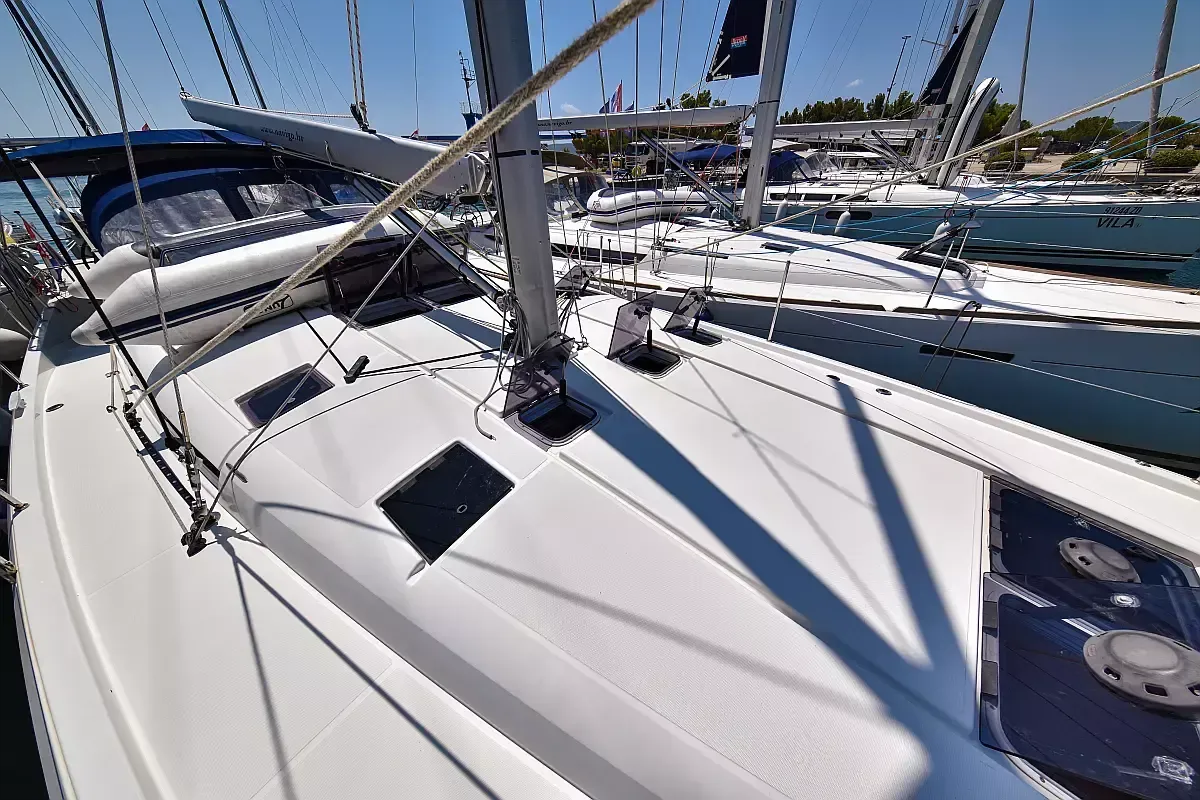 Jeanneau Sun Odyssey 490 | Swannabe