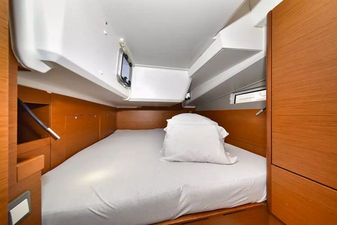 Jeanneau Sun Odyssey 490 | Swannabe