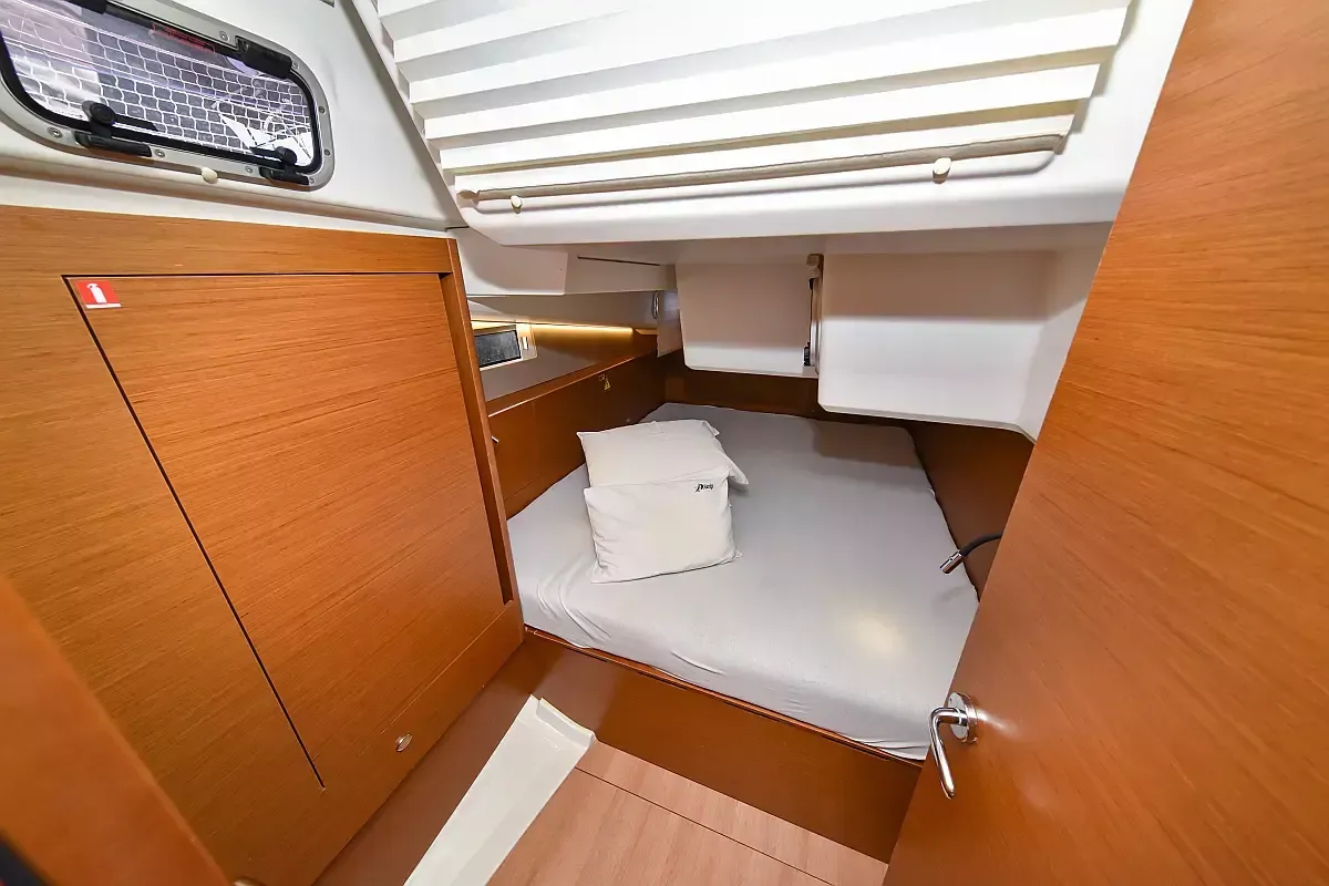 Jeanneau Sun Odyssey 490 | Swannabe