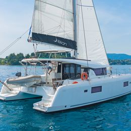 Lagoon 42 | Four Seasons