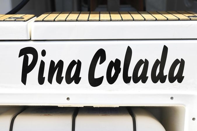 Dufour 360 | Pina Colada