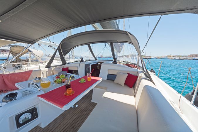 Jeanneau Sun Odyssey 490 | Captain George