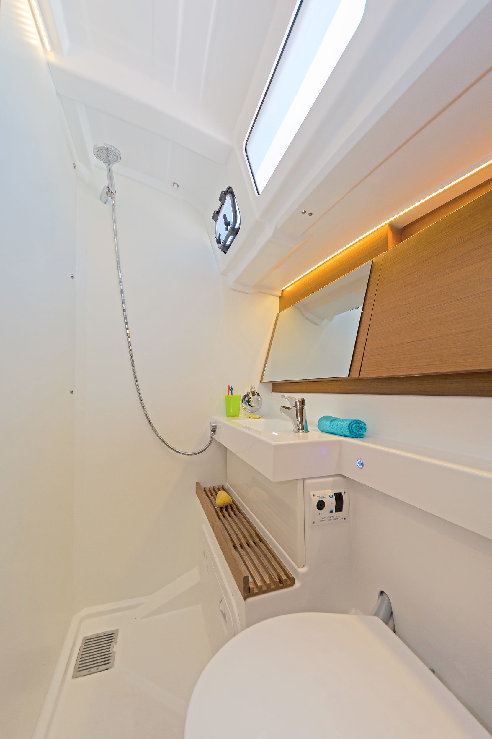 Jeanneau Sun Odyssey 490 | Captain George