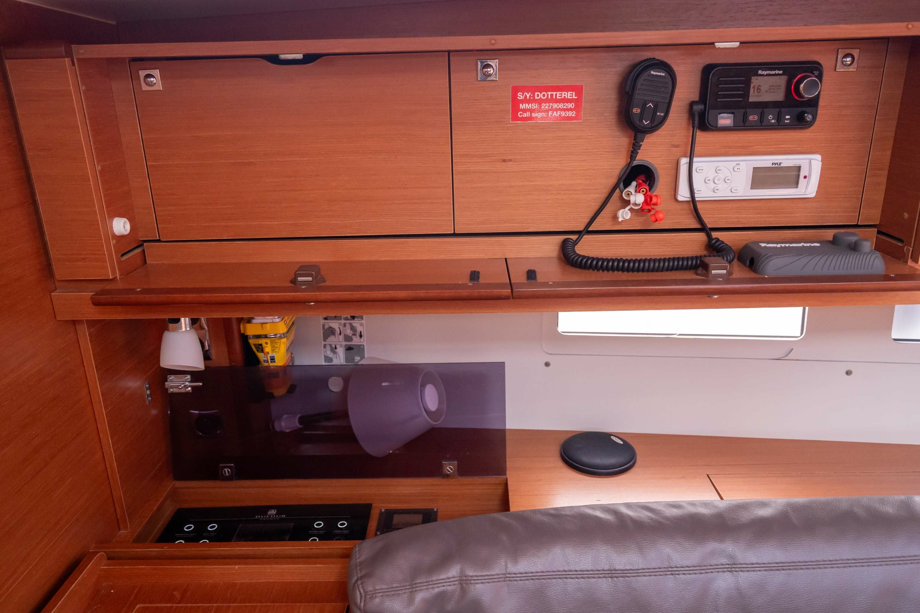 Dufour 460 GL | Dotterel