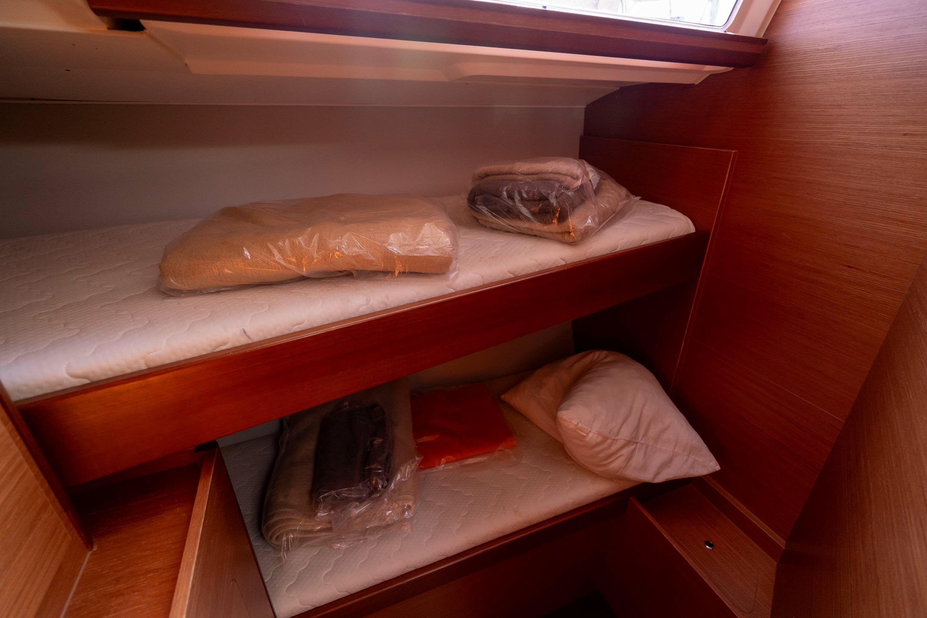 Dufour 460 GL | Dotterel