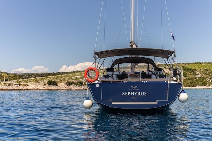 Dufour 520 GL | Zephyrus