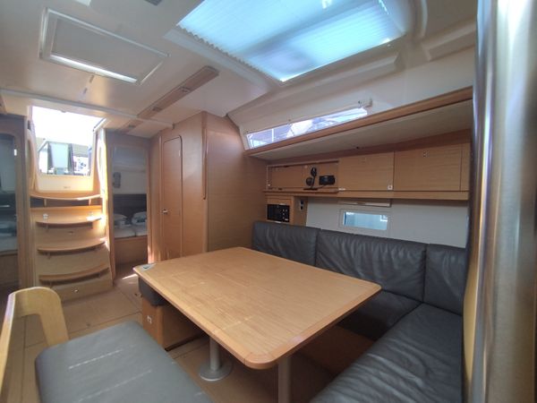 Dufour 430 | Hermione