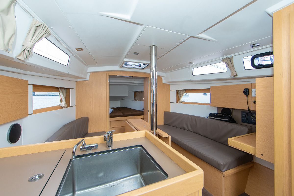 Beneteau Oceanis 35.1 | Stephanie