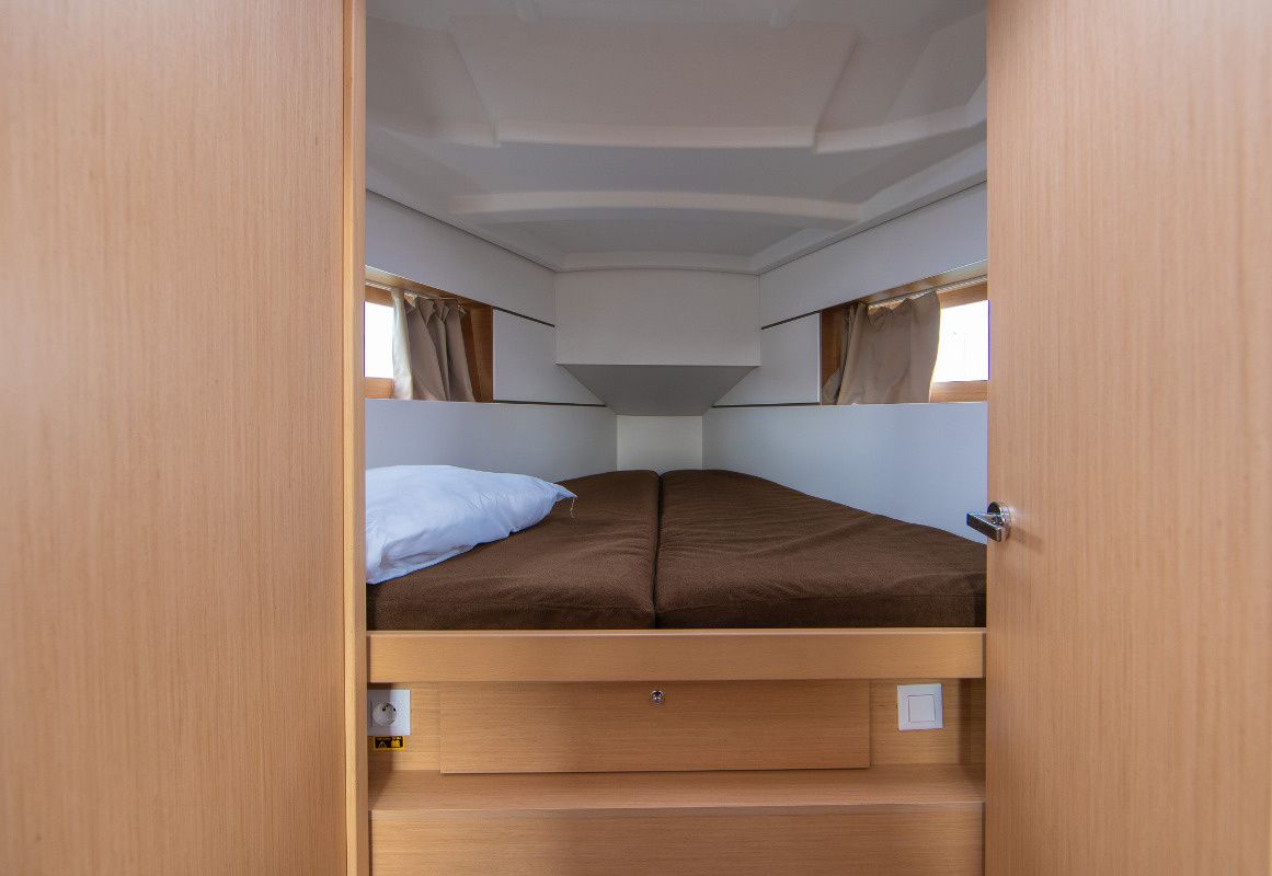Beneteau Oceanis 35.1 | Stephanie