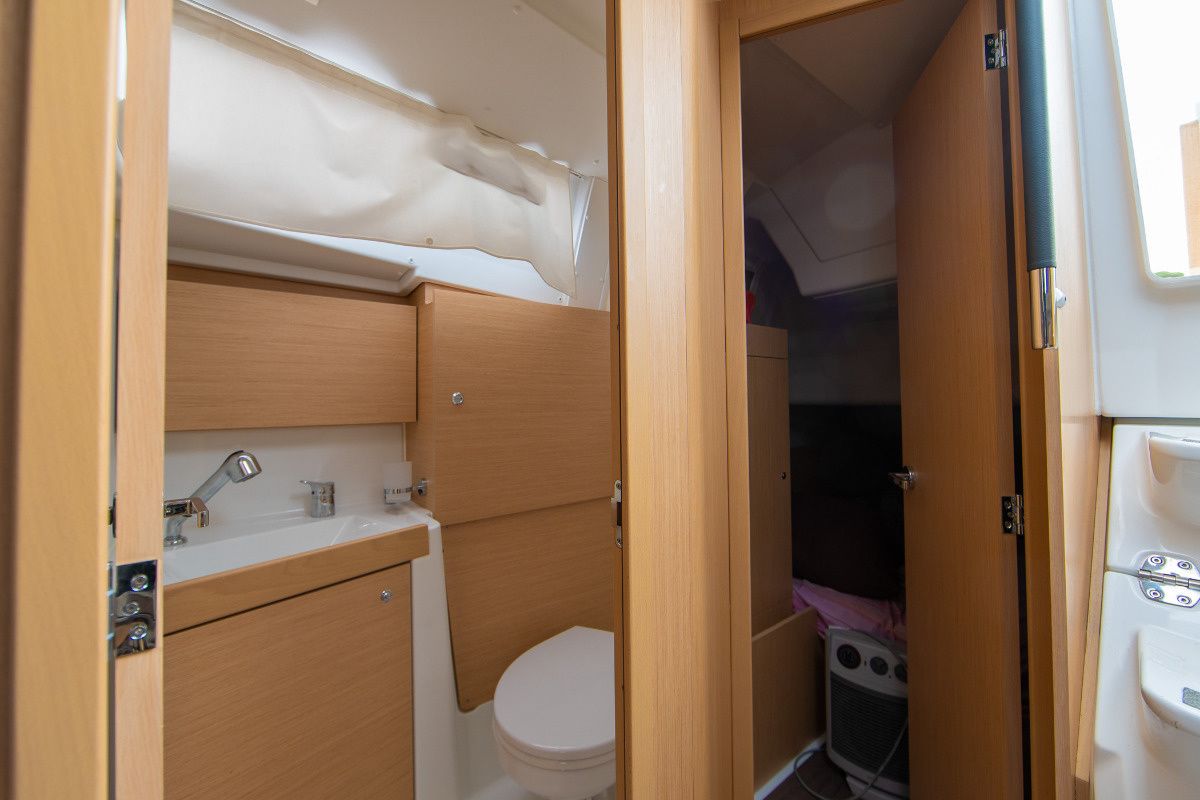 Beneteau Oceanis 35.1 | Stephanie