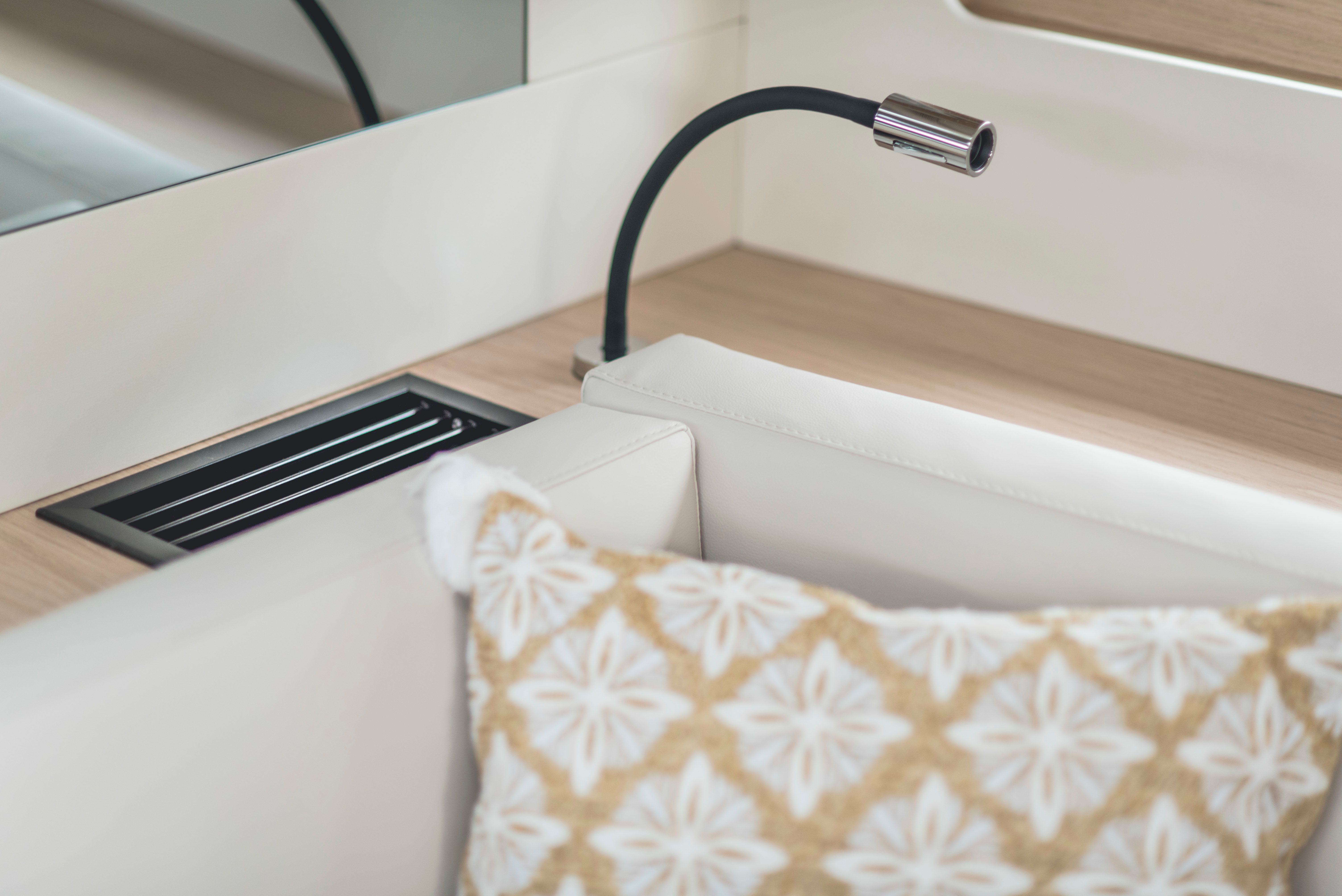 Beneteau Oceanis 51.1 | Aphros