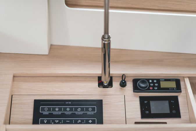 Beneteau Oceanis 51.1 | Aphros