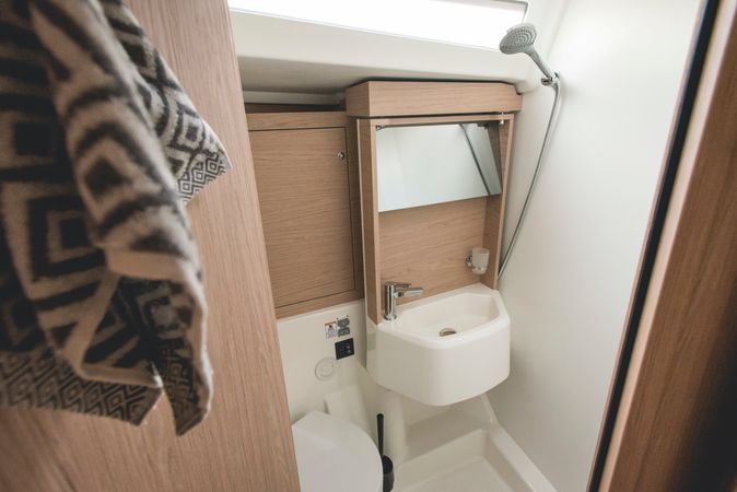 Beneteau Oceanis 51.1 | Aphros